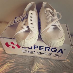 SUPERGA classic white sneakers- Brand new!